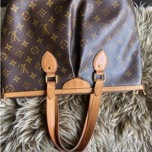 Louis Vuitton Monogram Polermo PM - Picture 5 of 14